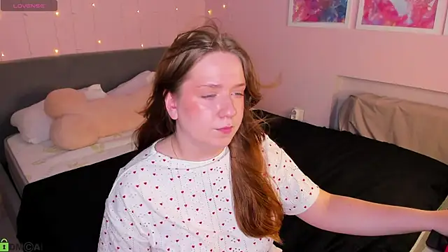 Lilit_Sinful 现场聊天室