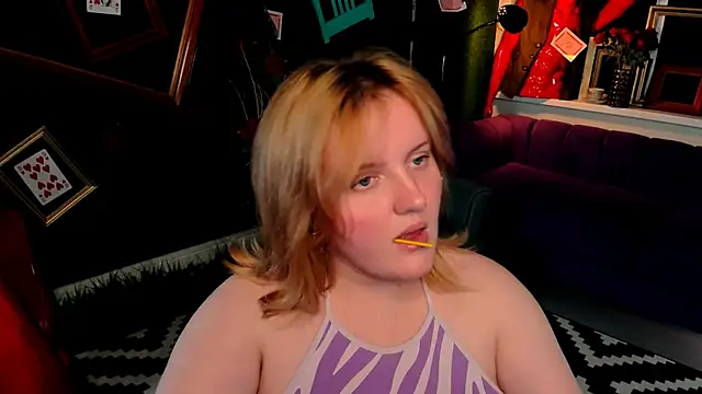 Webkamerová show KathyBriggs