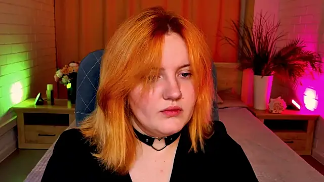 Chat XXX en directo de KathyBriggs