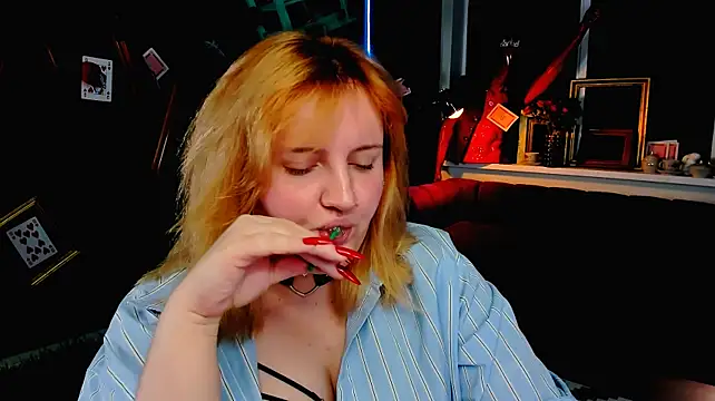XXX chat uživo modela KathyBriggs
