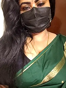 Anushka_flower's Webcam Show