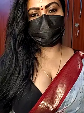 Anushka_flower's Webcam Show