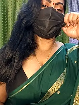 Anushka_flower Chat XXX live