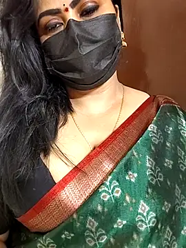 Anushka_flower Chat XXX live