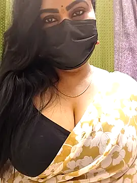 Anushka_flowerのライブXXXチャット