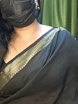 Show modela Anushka_flower na web-kameri