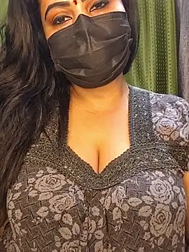 Chatroom XXX en direct de Anushka_flower