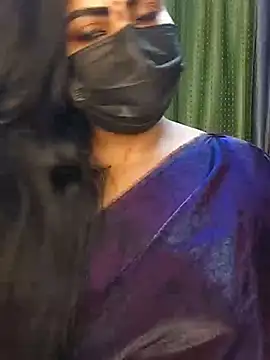Anushka_flower Chat XXX in diretta