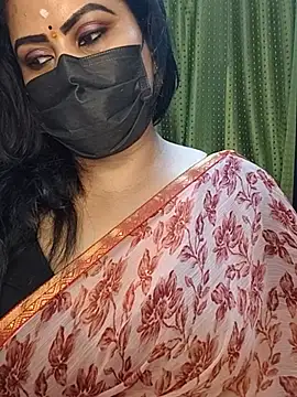 Anushka_flower Webcam-Show