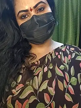 Anushka_flowerのライブXXXチャット