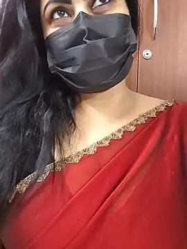 Anushka_flowern Webbikameraesitys