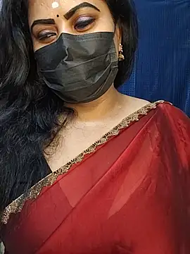 Anushka_flowern Webbikameraesitys