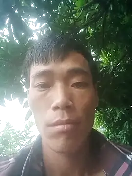 Hero-fuck69 网络视讯表演