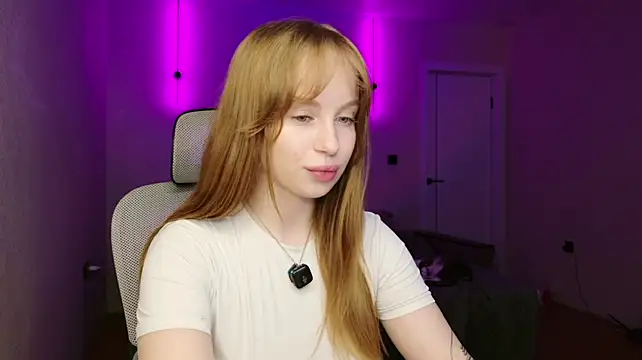 BunnyShinex Chat XXX in diretta