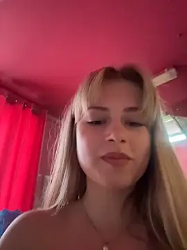 NinaVerse Show in webcam