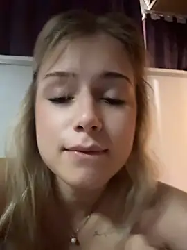 NinaVerse Webcam Show