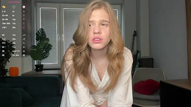 צ'אט XXX בשידור חי של JosefaDonelan