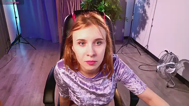 miraiakik's Webcam Show