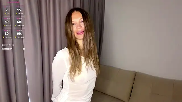 OdetteTrentinella's Live XXX Chat