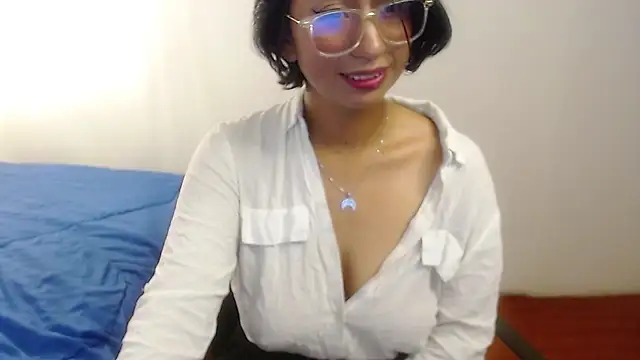 Violet_2003's Live XXX Chat