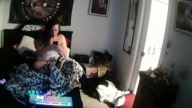 Queenemerald Chat XXX live