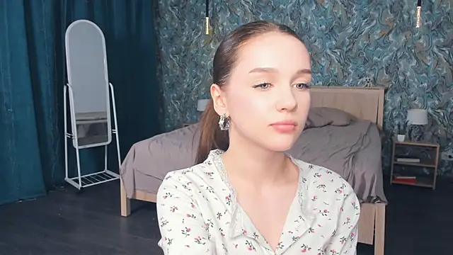SharriSang Show in webcam