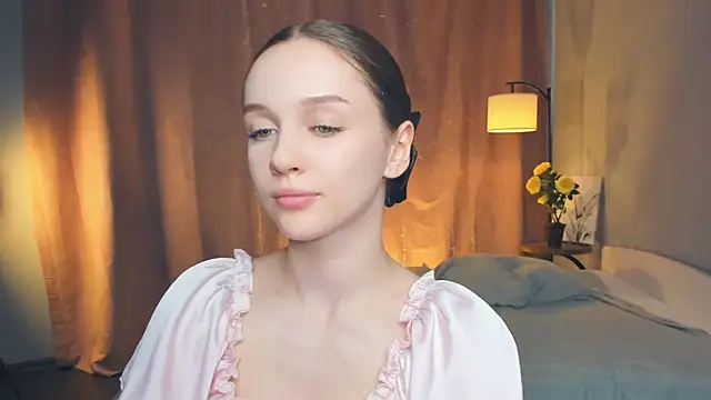 SharriSang Show in webcam