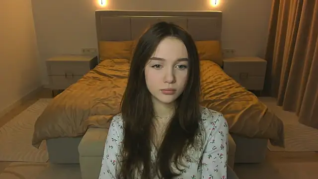 XXX chat uživo modela SharriSang