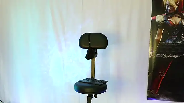 Webkamerová show thehornybowtie