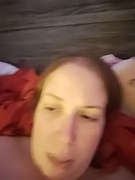 023thickandjuicy07 Show in webcam