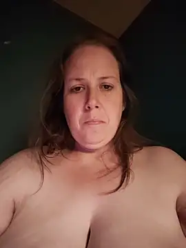 023thickandjuicy07 Show in webcam