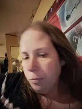 הופעת וובקאם של 023thickandjuicy07