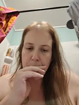 Вебкам-шоу 023thickandjuicy07
