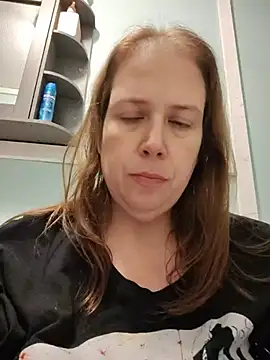 Show de 023thickandjuicy07 na webcam