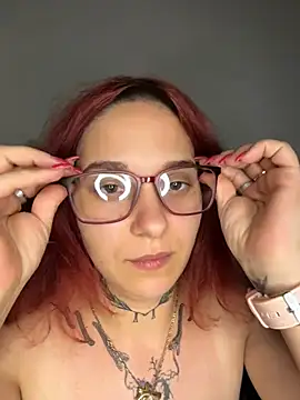 jebise23 Live XXX Chat