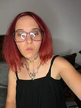 XXX chat uživo modela jebise23