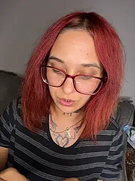 jebise23 Live XXX Chat