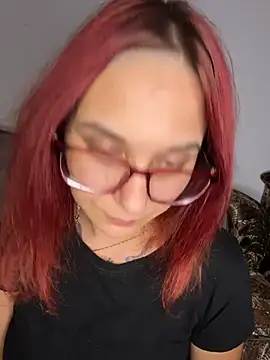 XXX chat uživo modela jebise23
