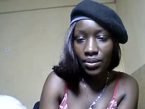 sexy_choco254 Adlı Modelin Canlı XXX Sohbeti