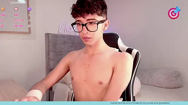 niico_prince's Webcam Show