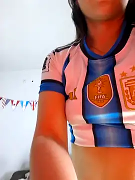 Naty_wet_17 Webcam Show