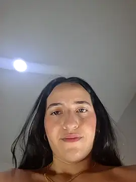 Naty_wet_17 Show in webcam