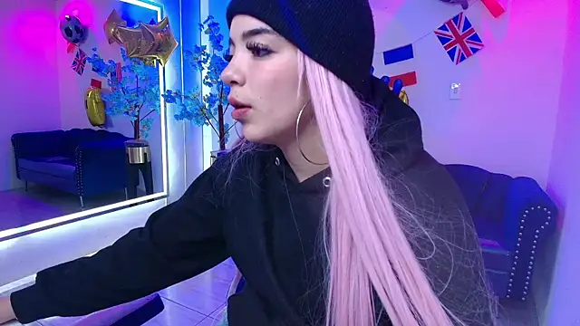 Chat +18 de Emily_skullector ao vivo