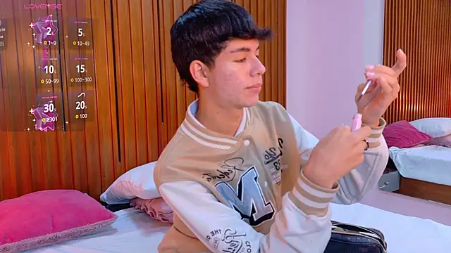 CAROLYNFOSTER 网络视讯表演