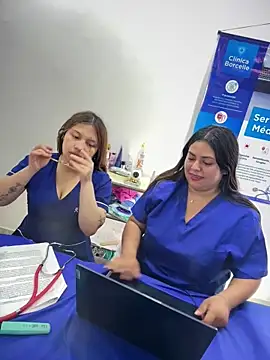 Show de velen_09 na webcam