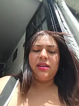 OUTDOORS_VELEN live XXX chat