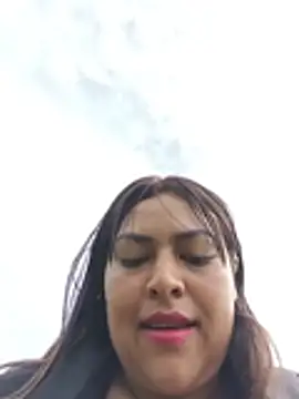 OUTDOORS_VELEN 网络视讯表演