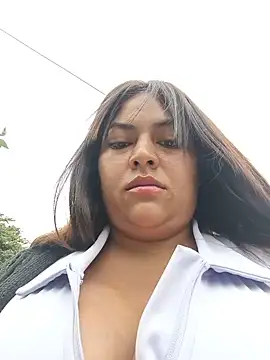 Sembang XXX Secara Langsung OUTDOORS_VELEN