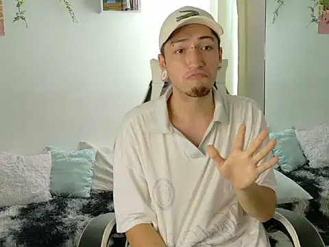Show de Zahir_Raw na webcam