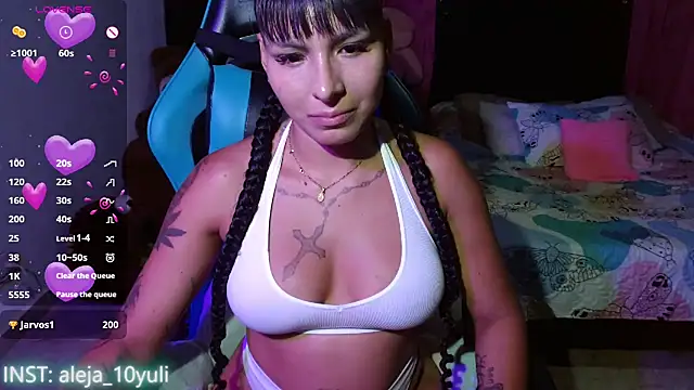 aleja_1028 Chat XXX live